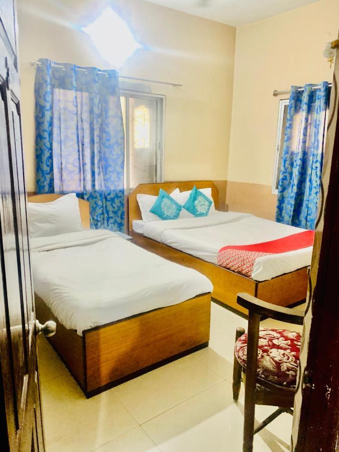 Hotel Bengal -100M From Park Circus 7 Point Kolkata Exterior photo